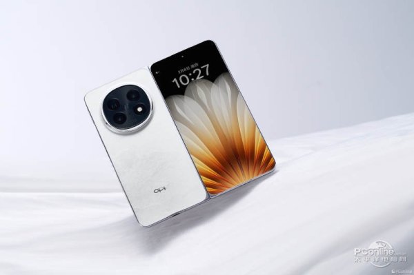 深圳知名的配资公司 轻薄与智慧并重, OPPO Find N5让人一见倾心!